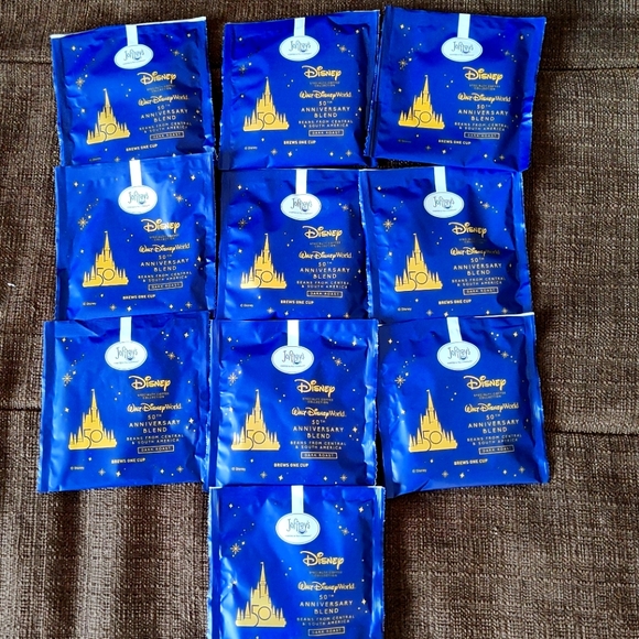 Walt Disney World 50th Anniversary Blend Joffrey's - Picture 1 of 4